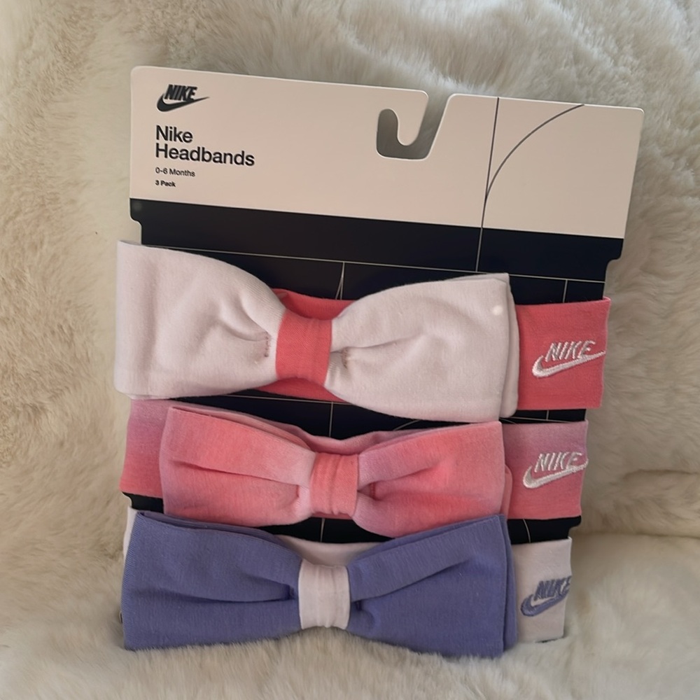 New with tag NIKE BABY-INFANT LOGO HEADBANDS w/BOWS 3PK Pink, white, purple 0-6M